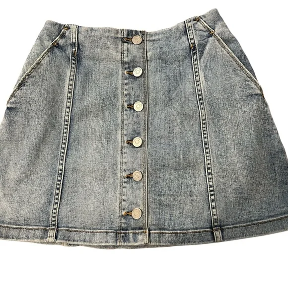 Wilfred Size 2 Button-Front Light Blue Denim Skirt - Picture 1 of 3